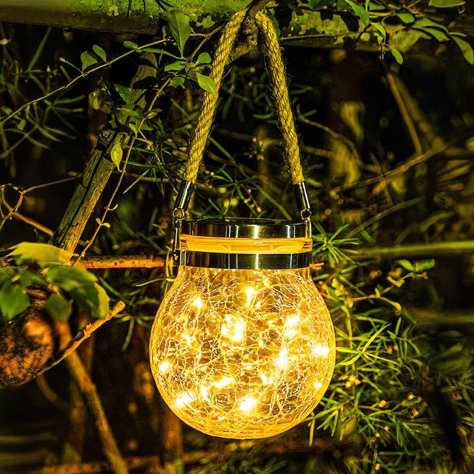 Luminária Suspensa Solar Impermeável Decorativa - LumeLUX